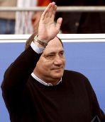 L’ultimo saluto a Long John Chinaglia, il burbero generoso