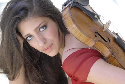 Foto: Leticia Munoz Moreno, primo violino de La Bacchetta di Damian Iorio tra Beethoven e Mendelssohn presso l'Auditorium di Milano Fondazione Cariplo