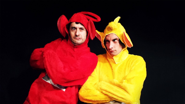Foto di scena: da sin. Daniele Timpano, Gianfranco Berardi ne Il pantano al Piccolo Teatro Grassi di Milano, produzione Teatro della Cooperativa