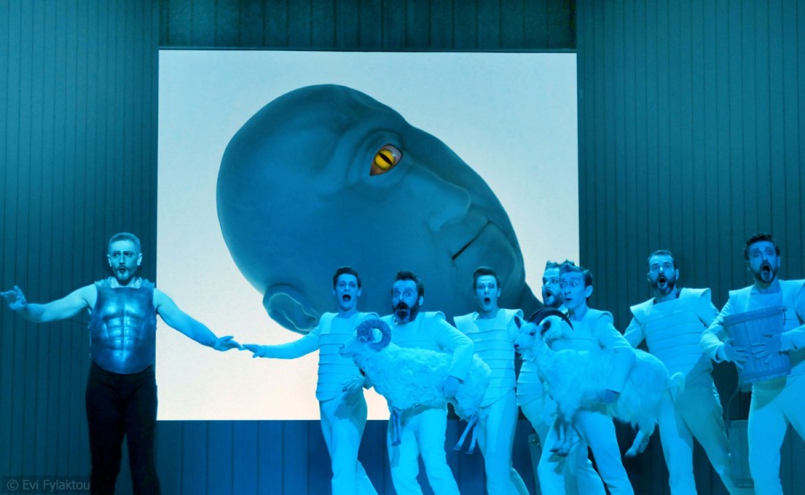 Foto di scena: Odyssey di Robert Wilson, al Piccolo Teatro Strehler dal 6 al 31 ottobre 2015