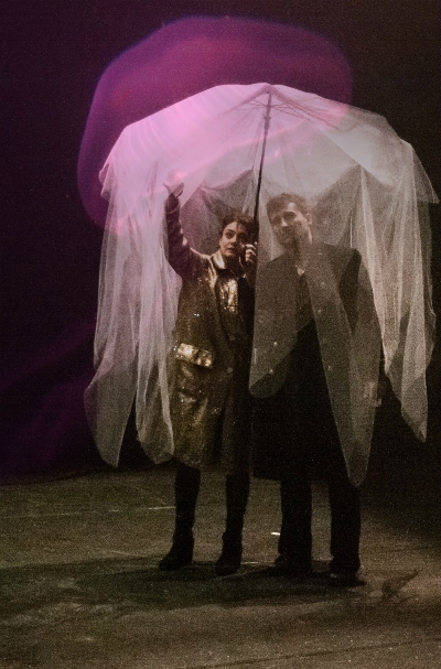 Foto di scena: L’imperatore della sconfitta, Elena Arvigo e Marco Vergani, spettacolo andato in scena al Teatro Out Off di Milano dal 16 al 27 maggio 2017