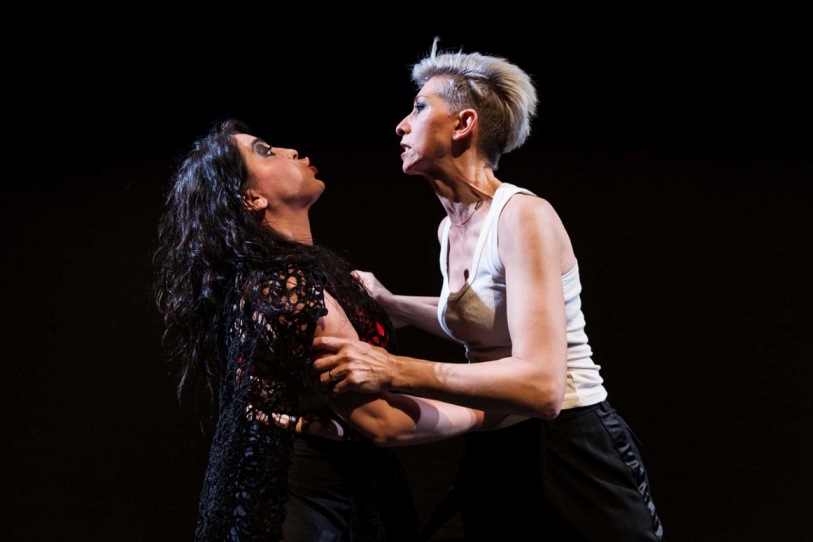 Un salto in cielo. Brechtsuite al Teatro Menotti di Milano