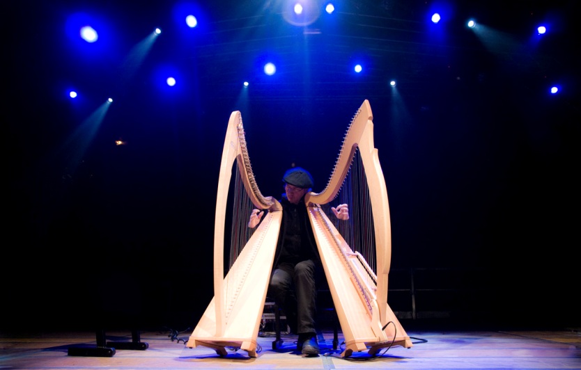 Foto: Vincenzo Zitello, arpa celtica - Teglio Teatro Festival Valtellina 2017, dal 27 luglio al 10 agosto 2017