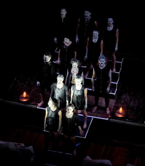 Foto di scena: Teatro Valdoca, Giuramenti, in stagione al Teatro Vascello di Roma