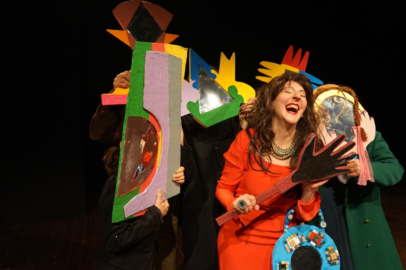 La commedia della vanità. Quando l’Io si dissolve