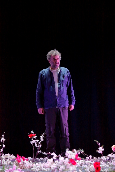 La gioia di Pippo Delbono nella nuova edizione al Teatro Strehler di Milano