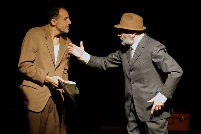 Foto: 90 minuti – Da sin. Ettore Distasio, Mauro Negri -Teatro del Simposio, Estate Sforzesca - Lunedì 10 agosto 2020