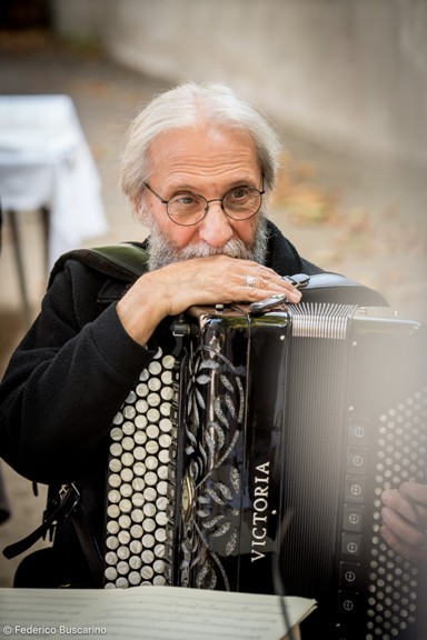 LE VOCI DI DENTRO