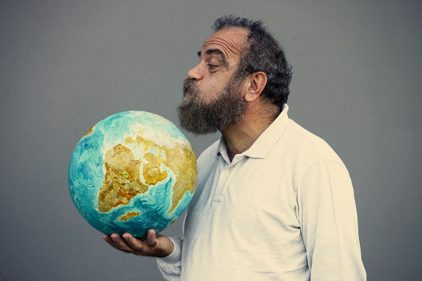 Foto: Giobbe Covatta – Periferie Interiori - Venerdì 11 dicembre ore 18,30 diretta Instagram