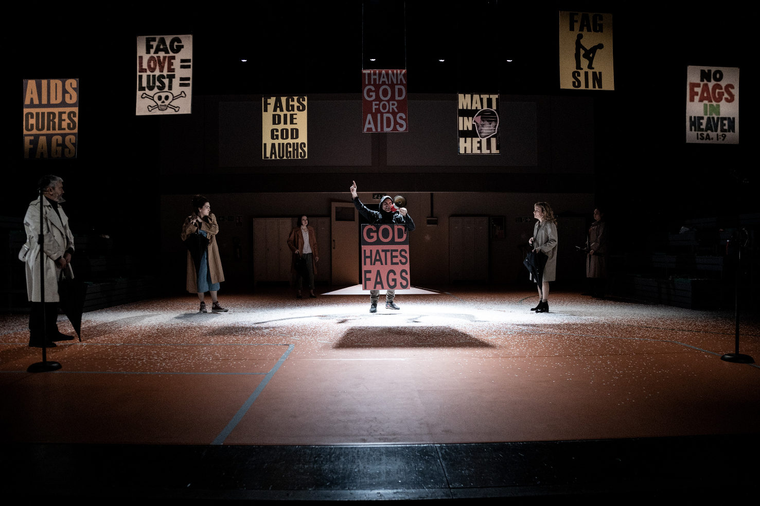 Il seme della violenza al Teatro Elfo Puccini di Milano
