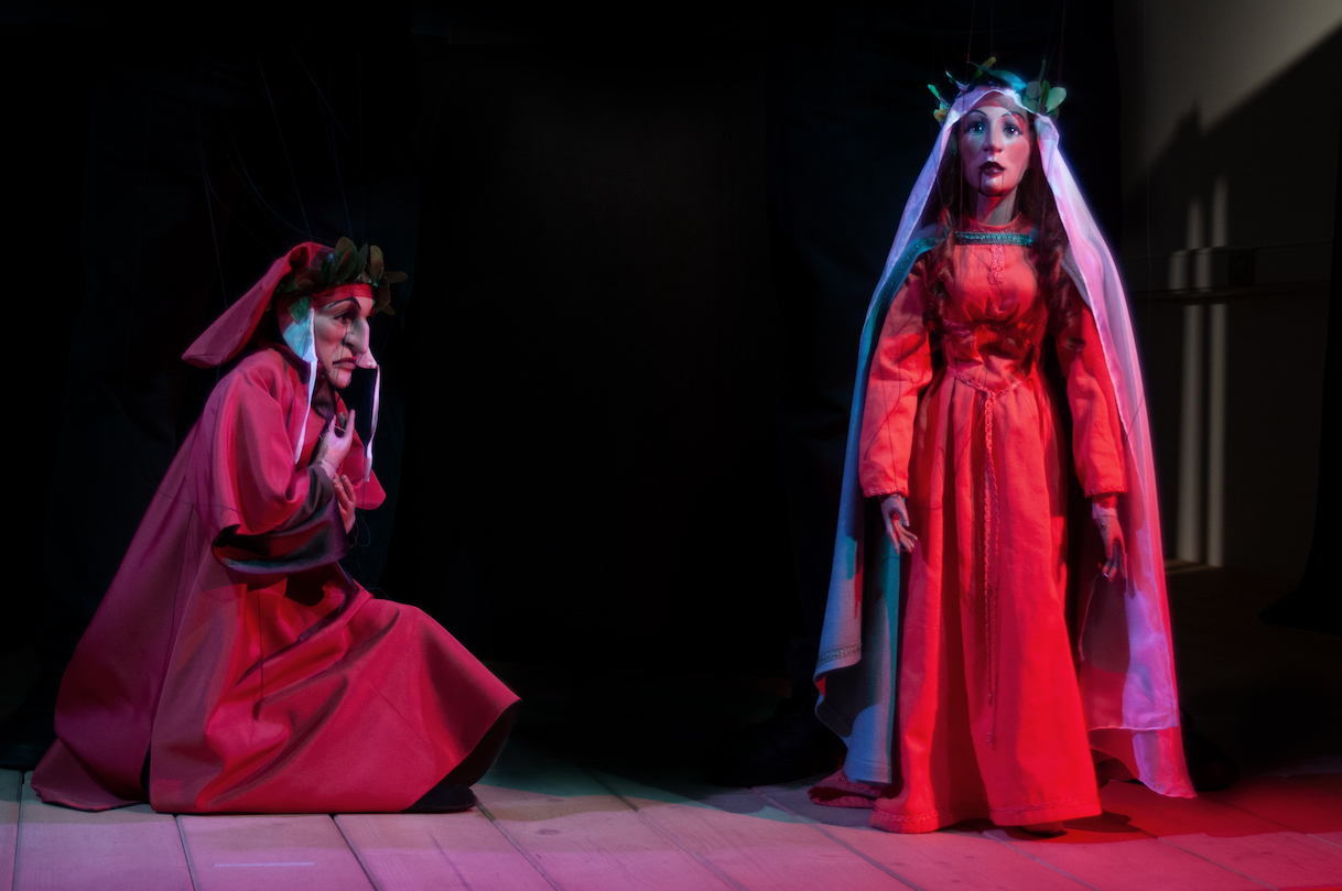 Foto di scena: Dante delle marionette © Carlo Colla & Figli