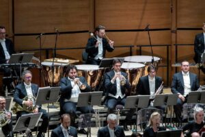 Foto: Emmanuel Tjeknavorian dirige l’Orchestra Sinfonica di Milano nella Quinta di Mahler © Angelica Concari
