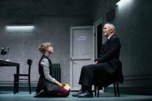 Foto di scena: Prima del Temporale- Diamara Ferrero, Umberto Orsini © Claudia Pajewski - Milano, Piccolo Teatro Grassi, dal 2 al 21 dicembre 2025