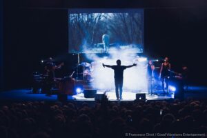 Foto di scena: Canto Libero © Francesco Chiot – Good Vibrations Entertainment - Roma, Teatro Olimpico, dal 1° al 3 dicembre 2025