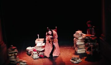 Arianna Scommegna in CANTO DI NATALE