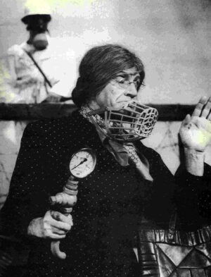 Foto di scena: Felice Musazzi nei panni di Teresa (da web)