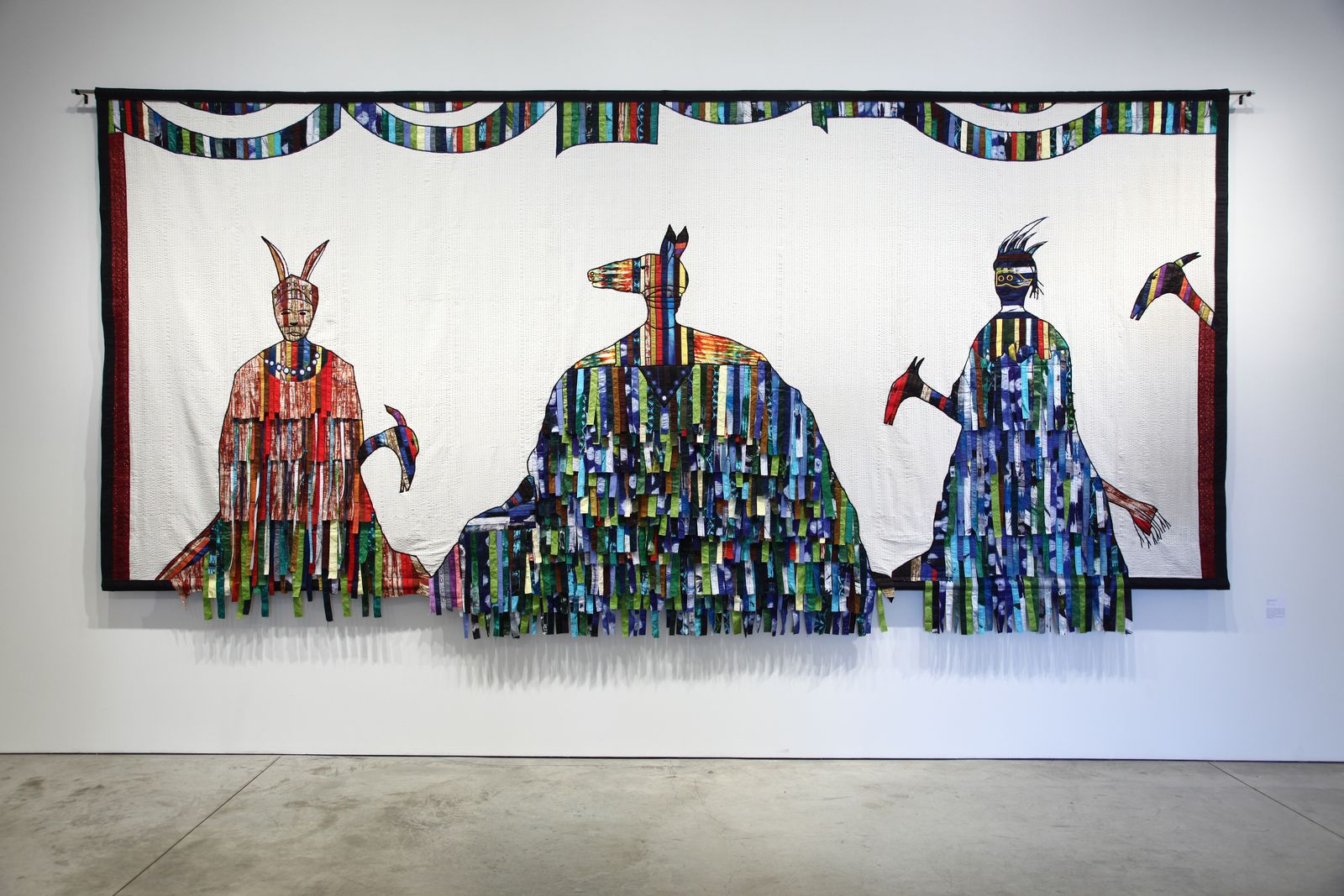 Abdoulaye Konaté, Koré Dougaw, 2013, tessuti (Collezione privata Bologna)