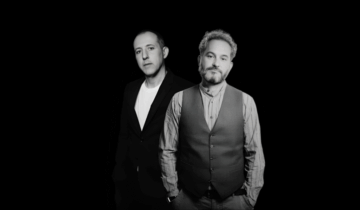 Il canto del cigno, anatomia di un’esistenza da palcoscenico