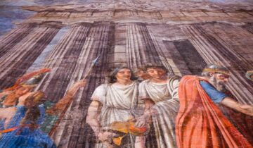 Lo storico sipario del Teatro Comunale de L’Aquila torna a casa